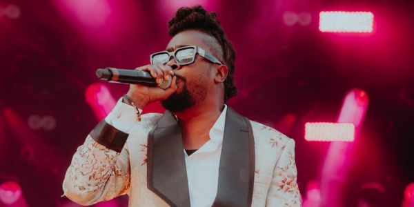 Hezron and Beenie Man release new music video for single ‘Ain’t Too Proud To Beg’. Reggae Tastemaker