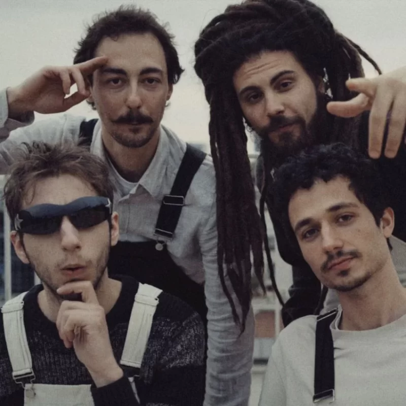 De Strangers tap deep rhythms and deeper truths on Timeless Bond. Reggae Tastemaker