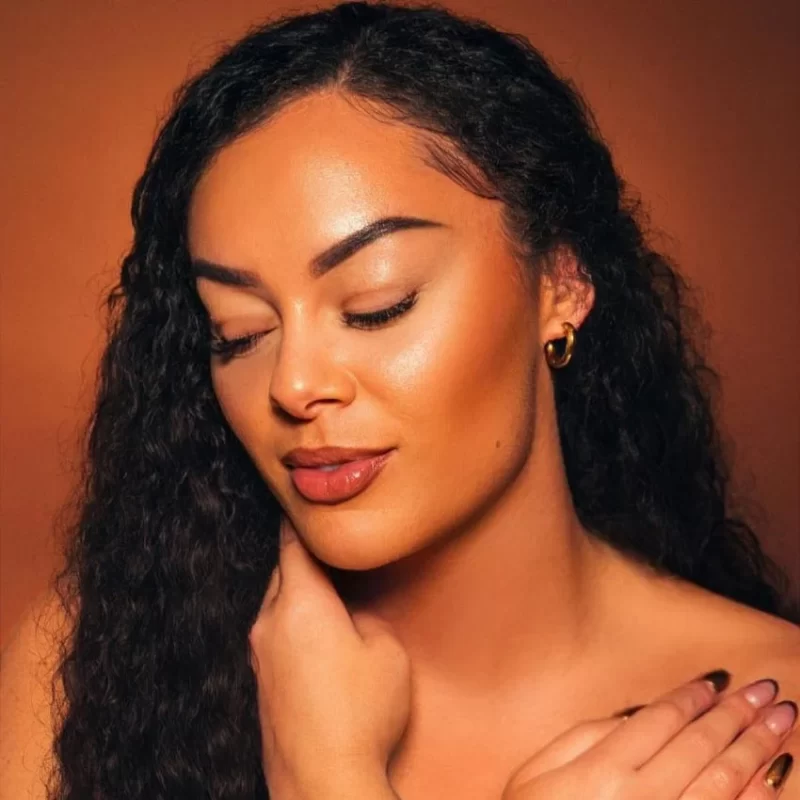 Aleighcia Scott delivers a soulful Welsh-language salute, Diolch. Reggae Tastemaker