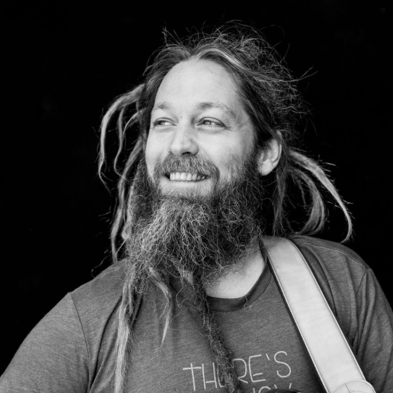 Reggae without borders: Naya Rockers build bridges on Higher Education. Reggae Tastemaker