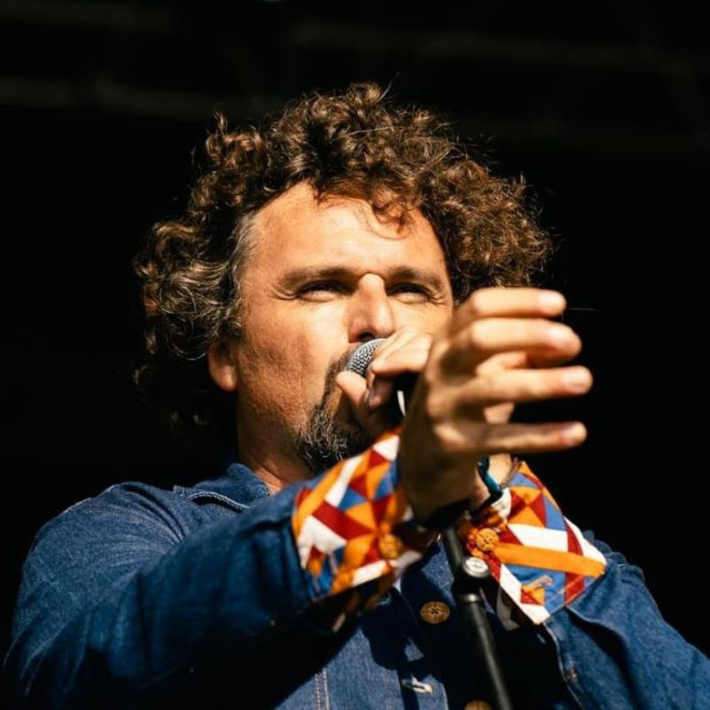 David Cairol builds Pacific Bridges EP on latest single, Love & Live. Reggae Tastemaker