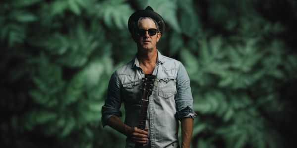 Over the Bridge and G. Love & Special Sauce spark good vibes on ‘Wishing Well’. Reggae Tastemaker