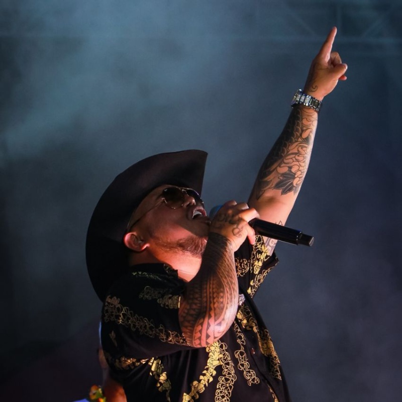 Hawaiian roots and reggae fire unite on Maoli’s ‘Last Sip of Summer: Island Vibe’. Reggae Tastemaker