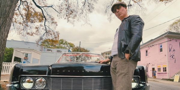 Tenor Blue shines through a warm analogue haze on “Extra Vintage”. Reggae Tastemaker