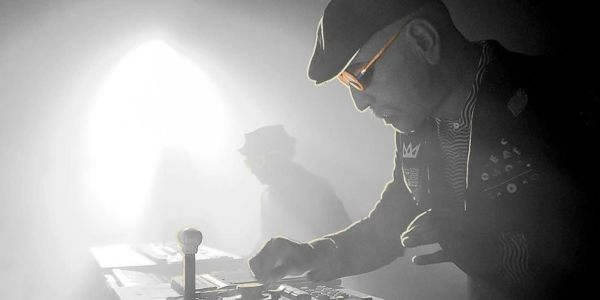 L'Entourloop roar out of Jamaica on new single, Muffin Kings. Reggae Tastemaker