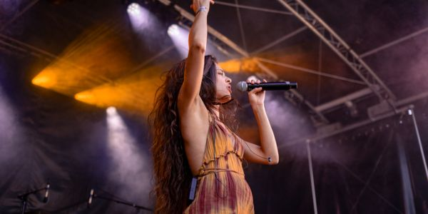 Brazil's reggae rising: Jô channels faith into fire on ‘Me Proteja’. Reggae Tastemaker