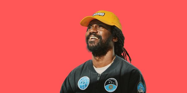 The art of the cosmic reset: How Runkus finds his moment with the luminous album, Supernova. Reggae Tastemaker