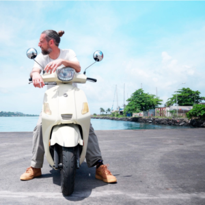Maxxo drops Life Pon Di Road on nu roots riddim. Reggae Tastemaker